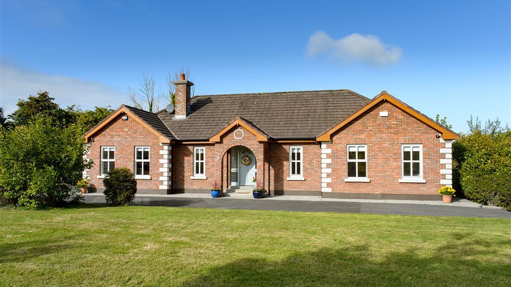 Property in Kilcormac, co Offaly