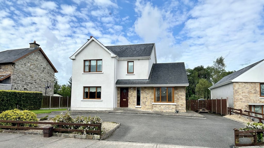 Property in Dromod, co Leitrim