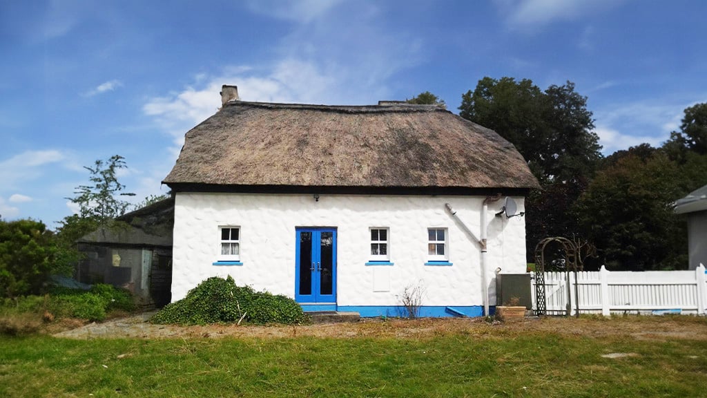 Property in Knockananna, co Wicklow