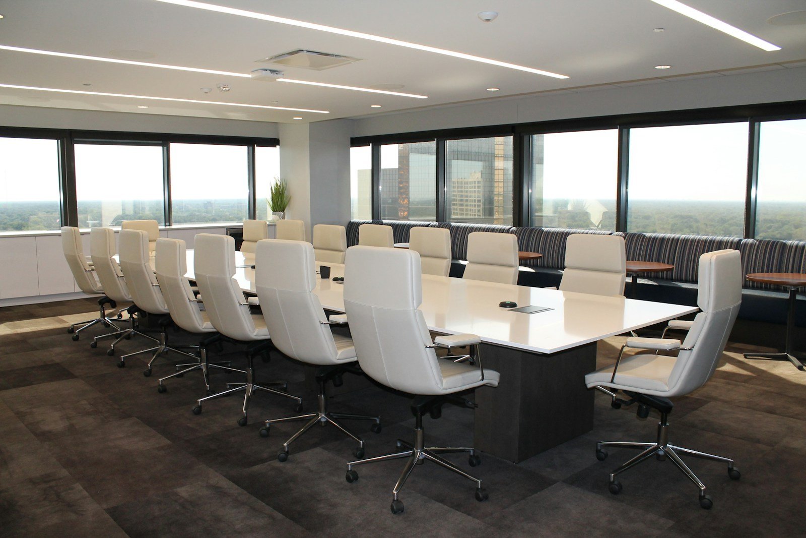 What’s the Minimum Space Requirement Per Employee in Irish Offices?