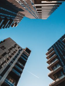 How to Attract Tenants Willing to Pay Higher Rent