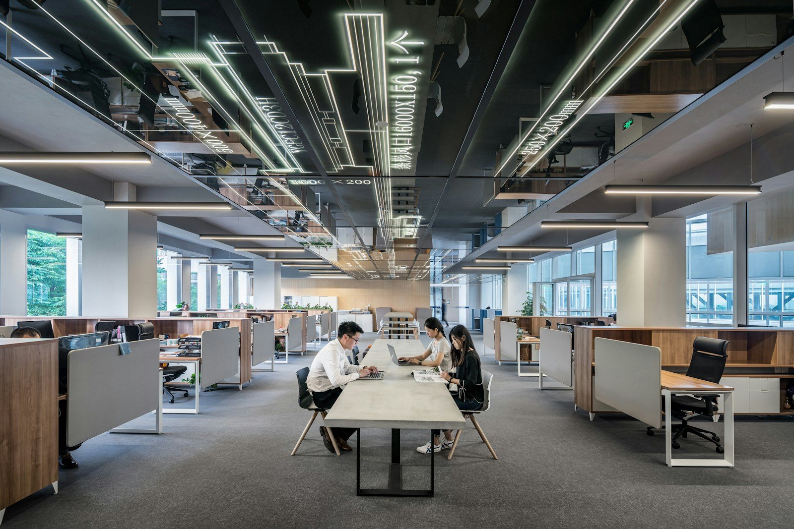 Where Can You Find Fully Furnished Offices for Rent in Limerick?