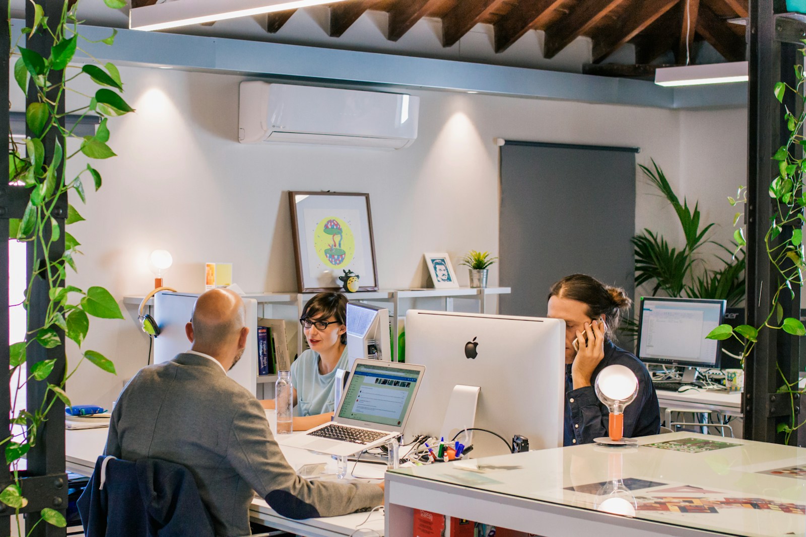 What’s Included in a Typical Irish Office Service Charge?