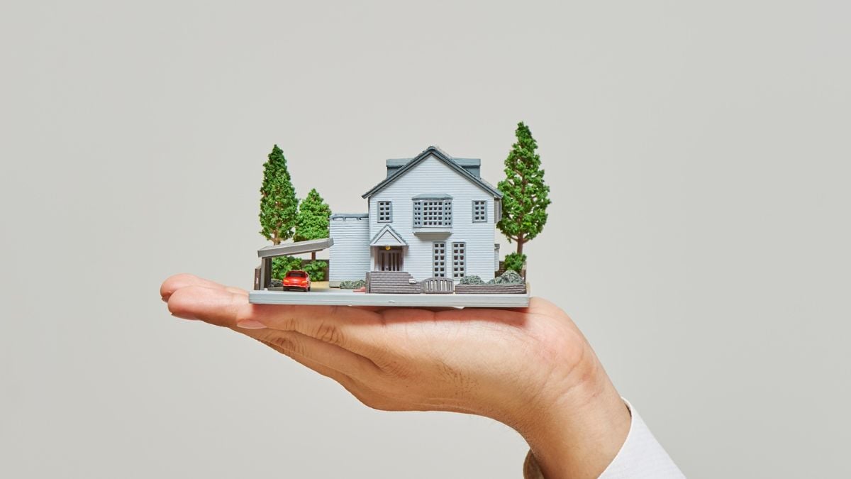 Why Property Enthusiasts Are Earning More Online