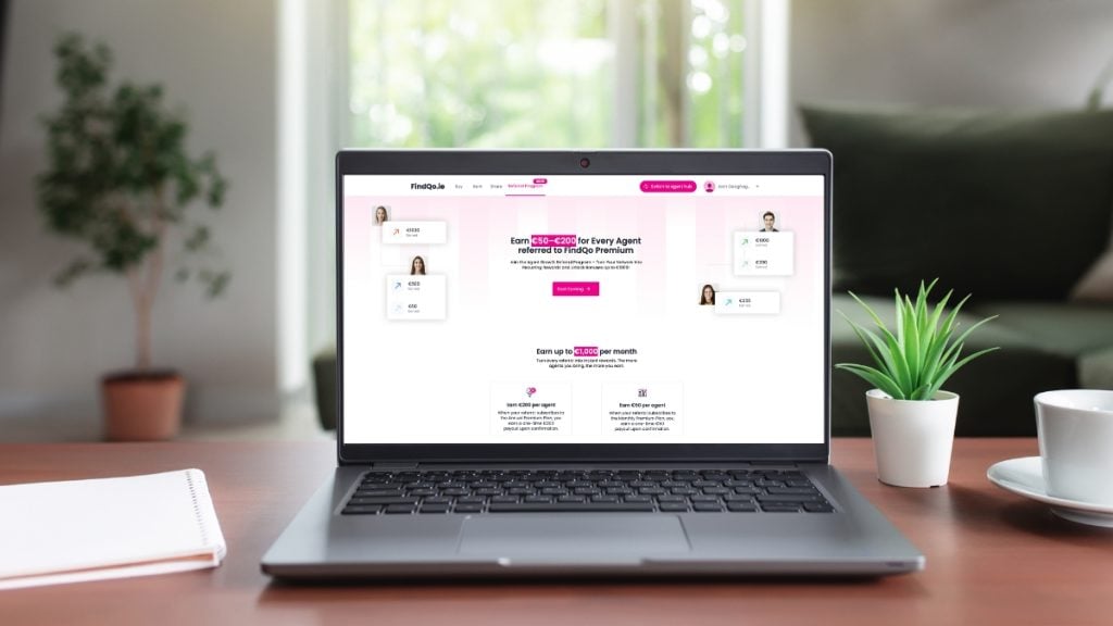 FindQo.ie Referral Program - Laptop