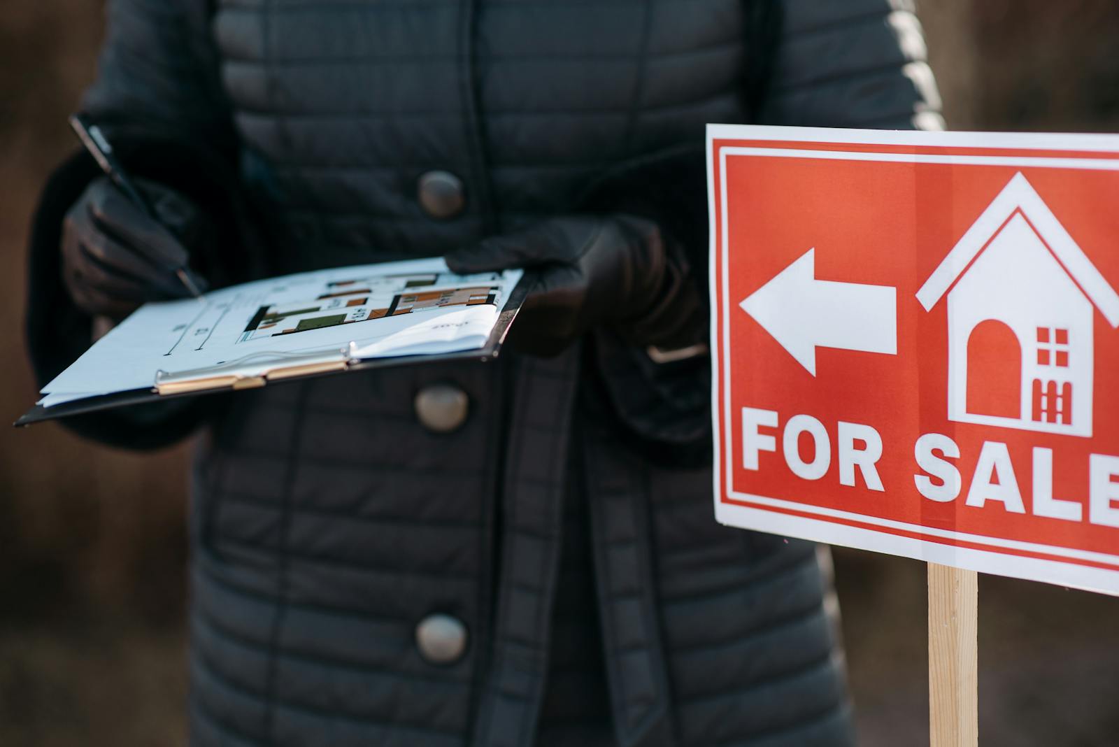 Top Digital Tools Every Irish Estate Agent Should Use in 2025