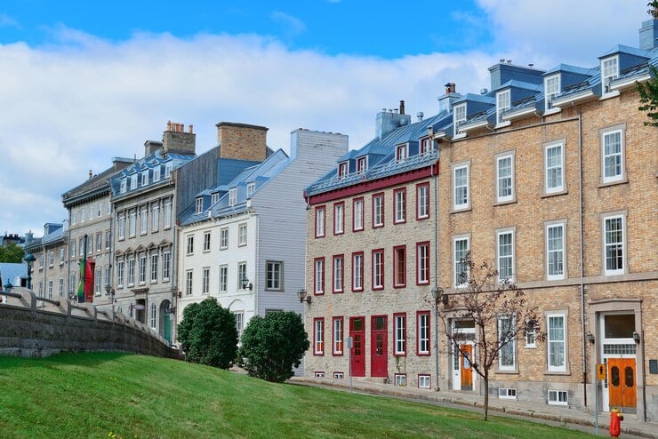 The Ultimate Guide to Getting More Landlord Leads Online in 2025