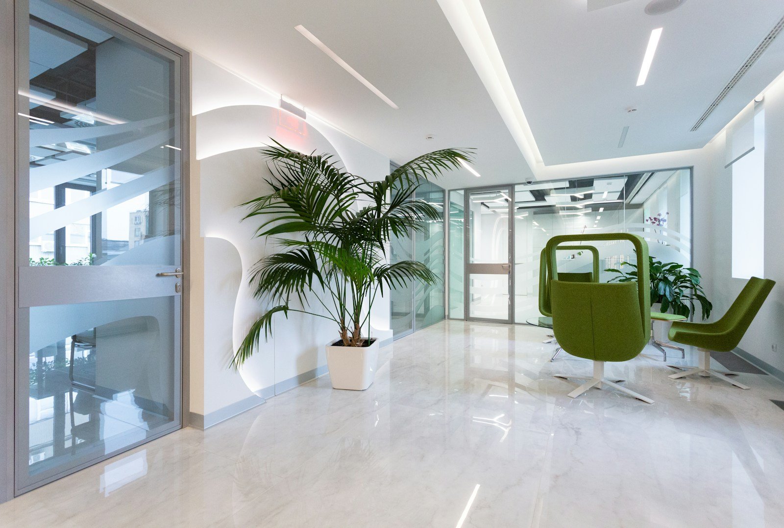 Office Leasing Insights: Free Calculator for Trends & Cost Estimates