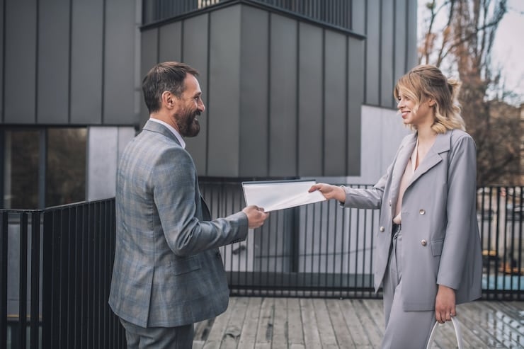 Take Control of Your Sale with a Free Property Valuation Tool