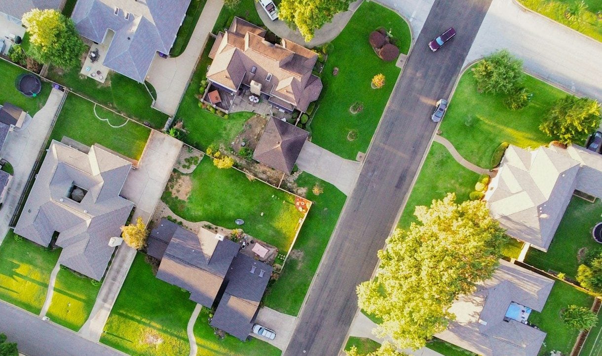 How to Choose the Right Neighborhood in Ireland