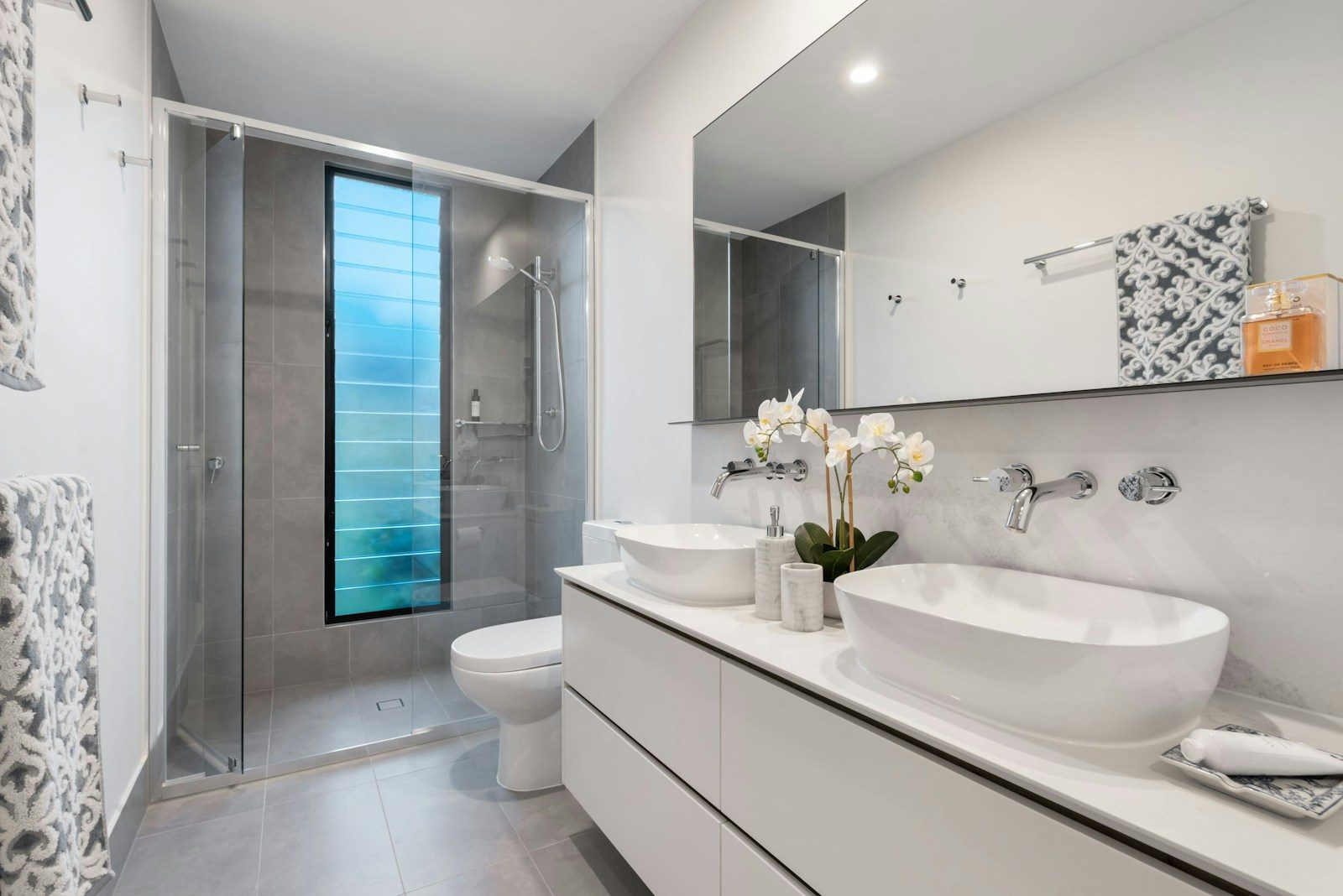 Bathroom Renovation Missing These Signs Costs You Big